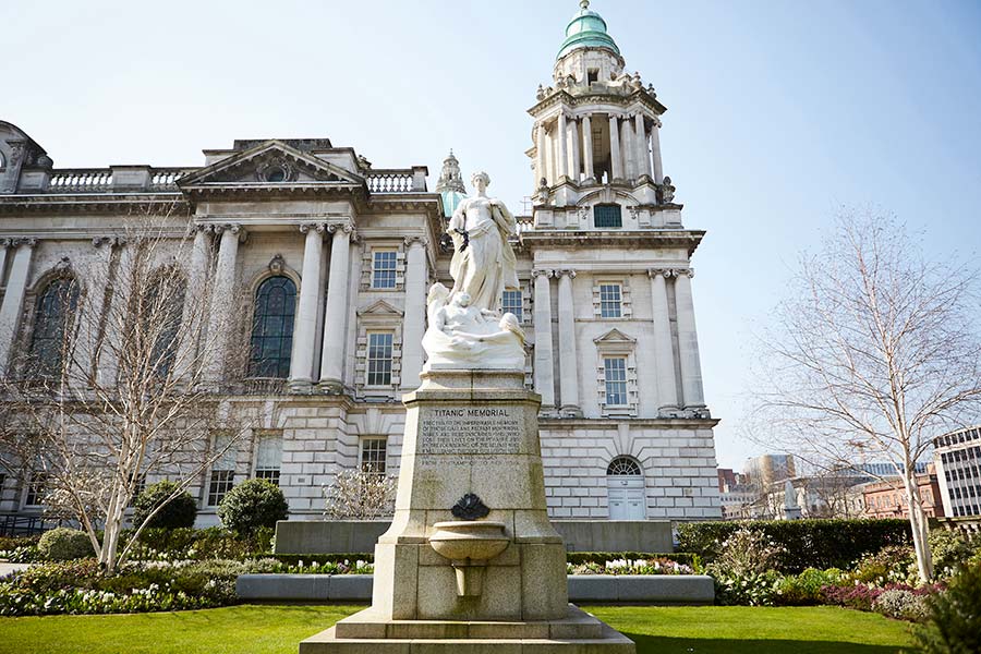Exterior of Belfast City Hall